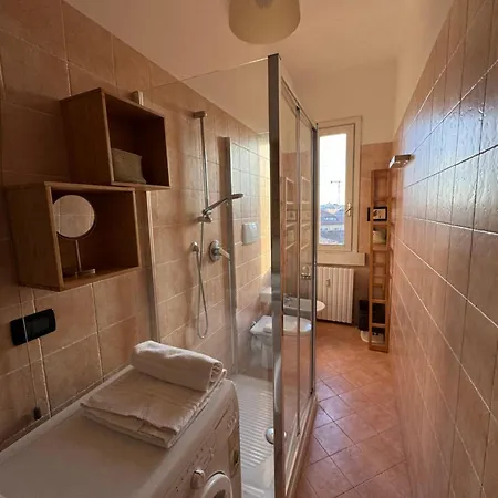 Trilocale Con Due Balconi A Isola Porta Nuova * מילאנו