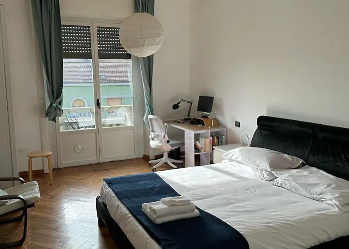 Trilocale Con Due Balconi A Isola Porta Nuova